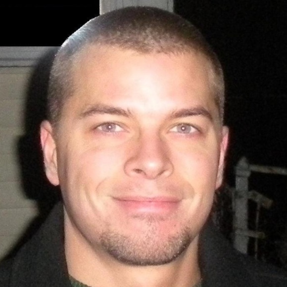 Meet your Posher, Ian - Picture 1 of 1